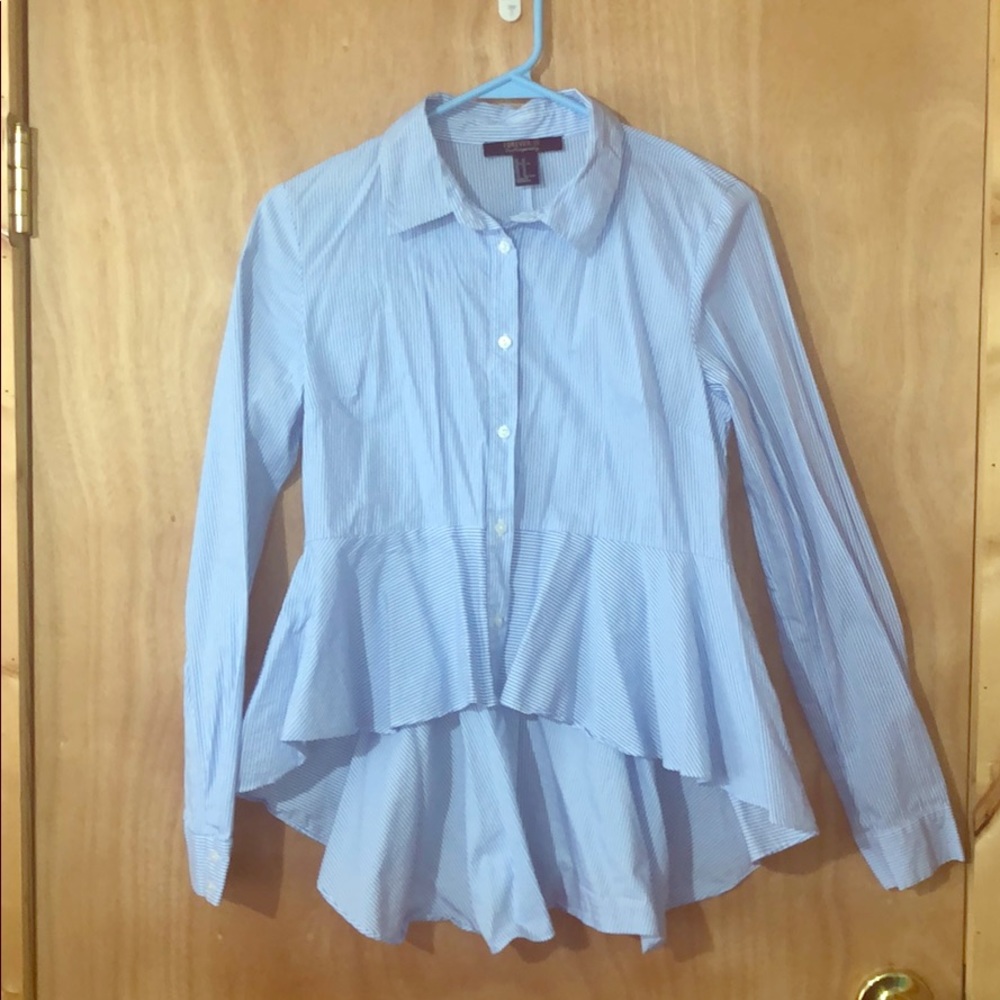 🔥Stripped white & light blue button up